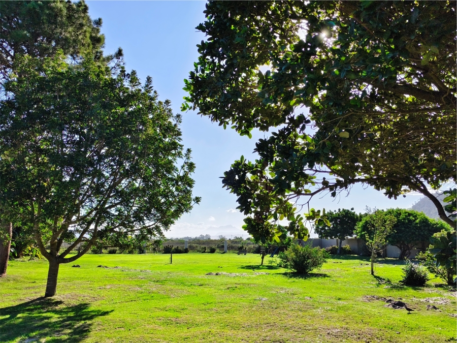 2 Bedroom Property for Sale in The Village Western Cape